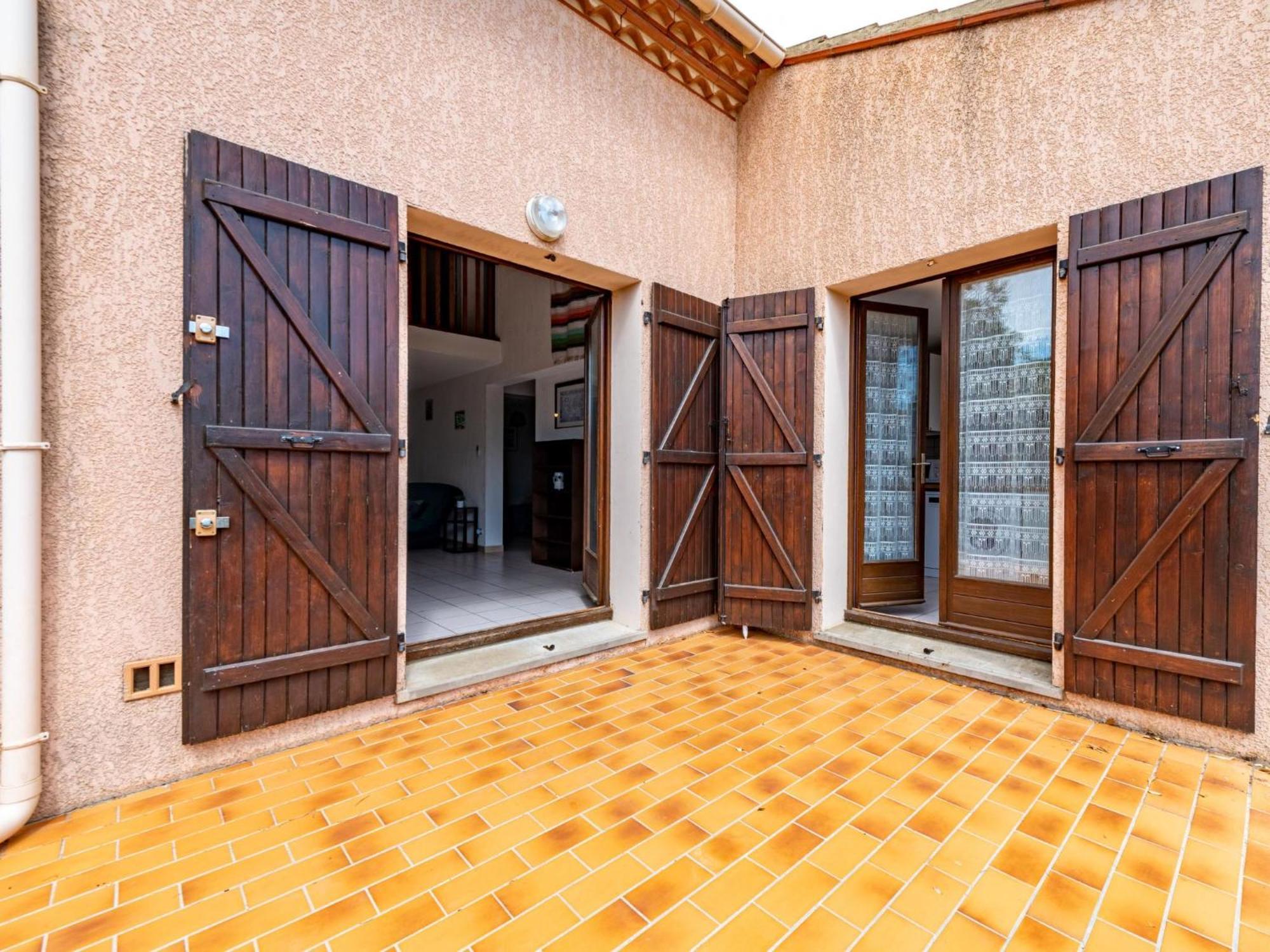 Holiday Home Hameau Des Tamarins-2 By Interhome Le Barcares Exterior photo