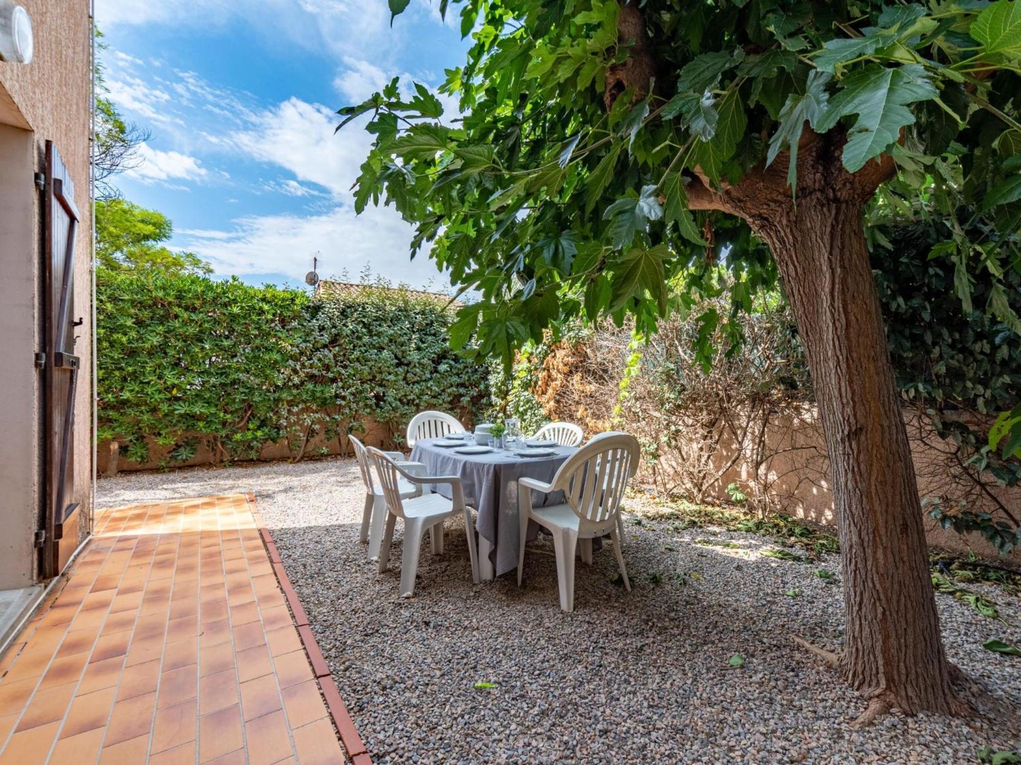 Holiday Home Hameau Des Tamarins-2 By Interhome Le Barcares Exterior photo